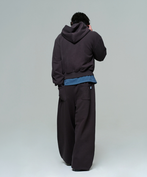 ERA（エラ）の「UNISEX ERA WIDE JOGGER SWEATPANTS - FADED BLACK（スウェットパンツ・レディース・ブラック・SMALL/MEDIUM/LARGE）」の6枚目の写真