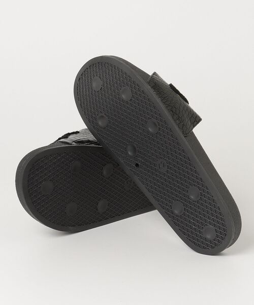 1piu1uguale3 RELAX（ウノピュウノウグァーレトレリラックス）の「【1PIU1UGUALE3 RELAX】シャワーサンダル（サンダル・メンズ・ブラック系2/ホワイト/ブラック系1/ブラック系3・SMALL/MEDIUM/LARGE/X-LARGE）」の5枚目の写真