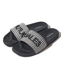 1piu1uguale3 RELAX（ウノピュウノウグァーレトレリラックス）の「【1PIU1UGUALE3 RELAX】シャワーサンダル（サンダル）」