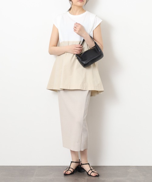 EGLANTINE(エグランティーヌ)の「EGLANTINE 配色フレアカットソー 半端袖(Tシャツ/カットソー・レディース・オフホワイト/ブラック/ベージュ・40)」の5枚目の写真