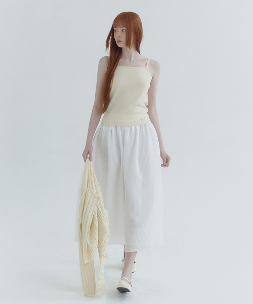 MICANE(ミケーネ)の「エミットストライププリーツスカート(スカート・レディース・アイボリー/ブラック・SMALL/MEDIUM/LARGE/X-LARGE/XX-LARGE/X-SMALL)」の4枚目の写真