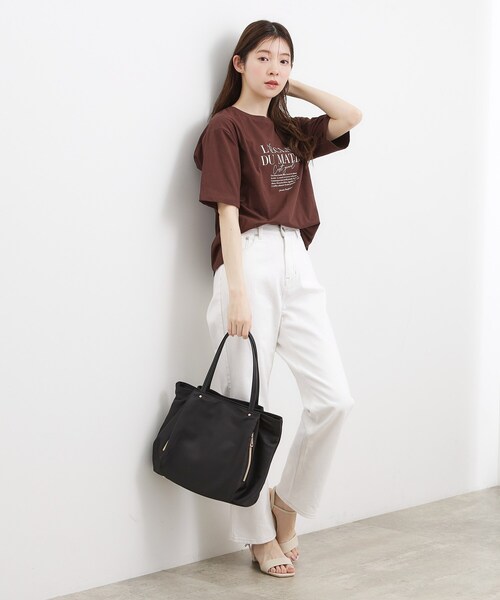 grove（グローブ）の「【撥水・A4】人間工学タック多収納トート（トートバッグ・レディース・ブラック/ライトグレー/ダークグレー・00）」の7枚目の写真