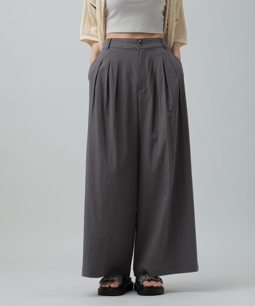 LEPSIM(レプシィム)の「3タックパンツ 646560(その他パンツ・レディース・ブラウン/チャコールグレー/セージグリーン・FREE)」の4枚目の写真