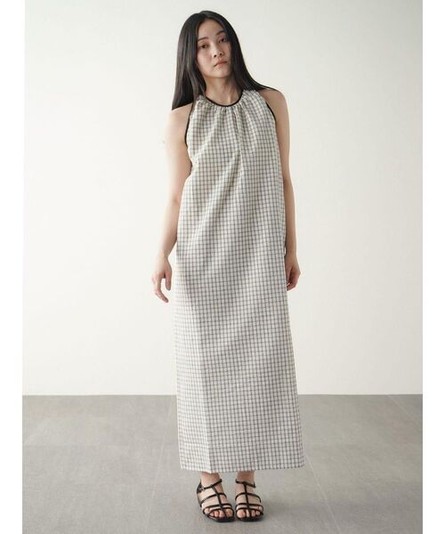 FIKA.(フィーカ)の「Seersucker check onepiece(ワンピース・レディース・ブラック/オフホワイト・MEDIUM)」の8枚目の写真