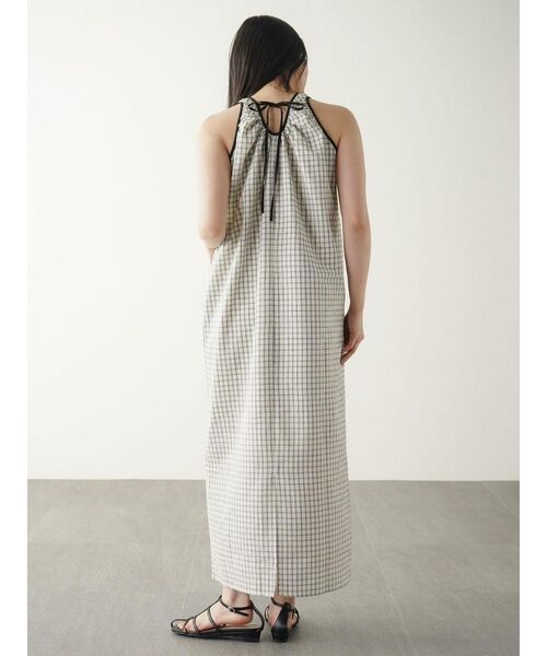 FIKA.(フィーカ)の「Seersucker check onepiece(ワンピース・レディース・ブラック/オフホワイト・MEDIUM)」の10枚目の写真