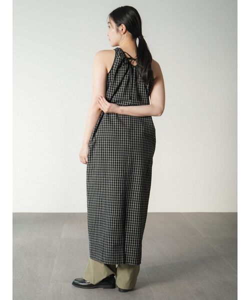 FIKA.(フィーカ)の「Seersucker check onepiece(ワンピース・レディース・ブラック/オフホワイト・MEDIUM)」の22枚目の写真