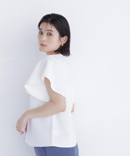 NATURAL BEAUTY BASIC(ナチュラルビューティーベーシック)の「カットジョーゼットトップス(Tシャツ/カットソー・レディース・ネイビー/ライトグリーン/オフホワイト・フリ-)」の1枚目の写真