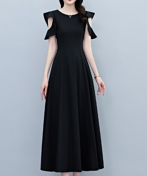 LUCPY(ラクピー)の「フリルスリーブロングワンピース(ワンピース・レディース・ブラック・XX-LARGE/X-LARGE/LARGE/MEDIUM)」の5枚目の写真