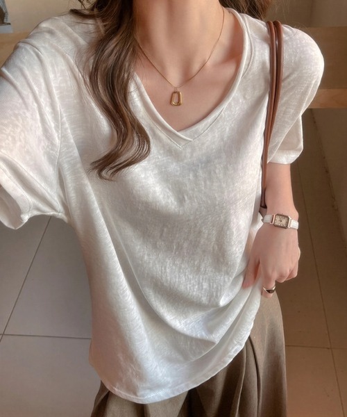 yuue' ( wear )(ユーイ)の「Vネックルーズ半袖Tシャツ/スラブライクTシャツ(Tシャツ/カットソー・レディース・ブラック/ピンク/ホワイト・FREE)」の1枚目の写真