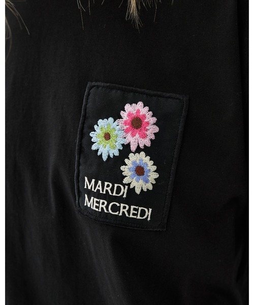 Mardi Mercredi(マルディメクルディ)の「TSHIRT FLOWER PATCH / Tシャツ フラワー パッチ(Tシャツ/カットソー・レディース・ブラック/ホワイト・FREE)」の4枚目の写真