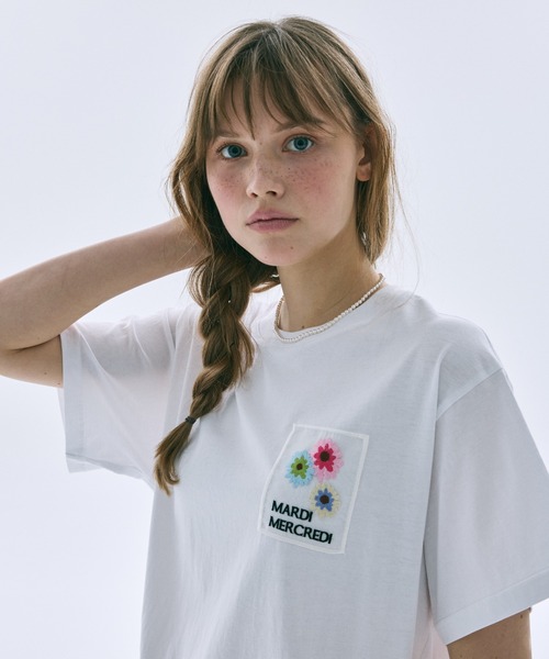 Mardi Mercredi(マルディメクルディ)の「TSHIRT FLOWER PATCH / Tシャツ フラワー パッチ(Tシャツ/カットソー・レディース・ブラック/ホワイト・FREE)」の11枚目の写真