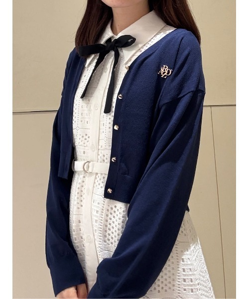 REDYAZEL(レディアゼル)の「リボンブロックパターンレースノースリーブフレアロングワンピース(ワンピース・レディース・ブラック/オフホワイト/アイボリー・SMALL/MEDIUM)」の6枚目の写真