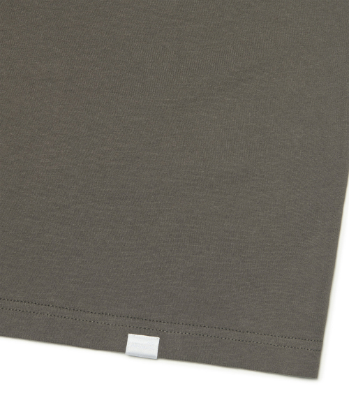 NOMANUAL(NOMANUAL)の「NM PLAIN CROP T-SHIRT - CHARCOAL(Tシャツ/カットソー・レディース・その他・SMALL/MEDIUM/LARGE/X-LARGE)」の5枚目の写真