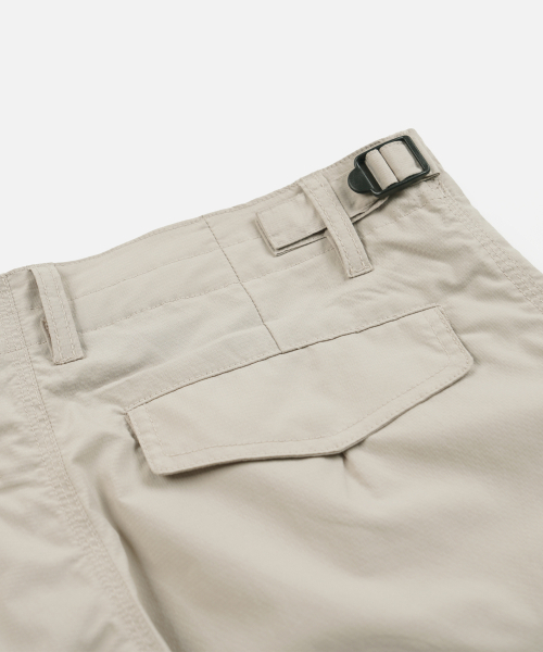 FRIZMWORKS(フリズムワークス)の「MICRO RIPSTOP ESSENTIAL CARGO SHORTS _ LIGHT GRAY(その他パンツ・メンズ・その他・SMALL/MEDIUM/LARGE/X-LARGE)」の7枚目の写真