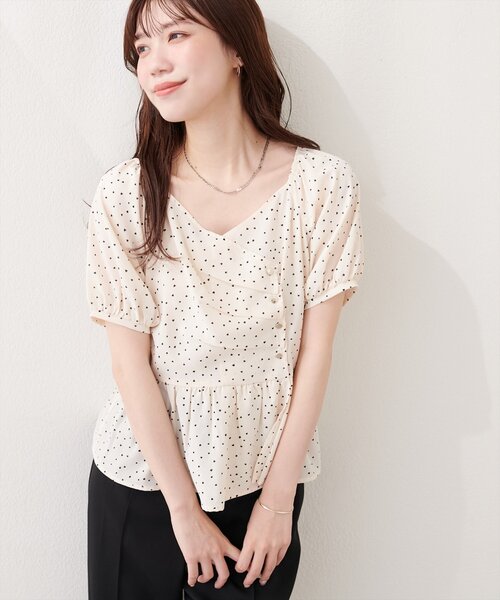 natural couture(ナチュラルクチュール)の「アシメデザインパフスリーブブラウス(シャツ/ブラウス・レディース・その他3/その他2/その他1/その他4・FREE)」の7枚目の写真