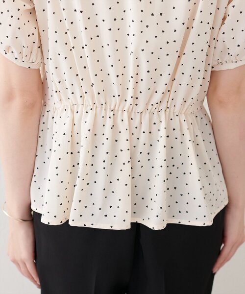 natural couture(ナチュラルクチュール)の「アシメデザインパフスリーブブラウス(シャツ/ブラウス・レディース・その他3/その他2/その他1/その他4・FREE)」の15枚目の写真