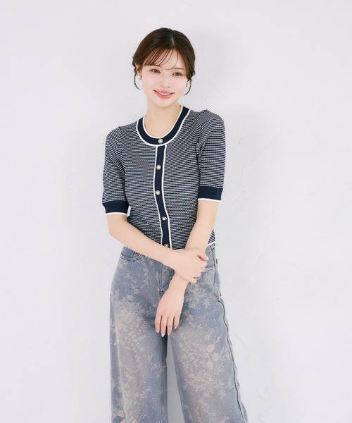 tocco closet(トッコ クローゼット)の「パール飾り釦付き配色リブニットプルオーバー(ニット/セーター・レディース・ブラック/ネイビー/レッド・M)」の13枚目の写真