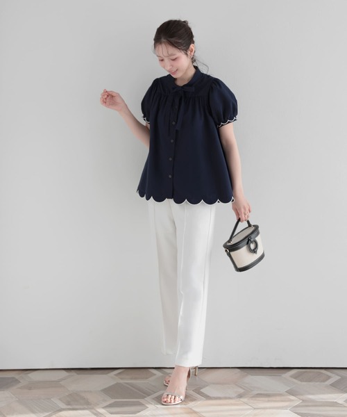Fit more(フィットモア)の「裾スカラップリボンブラウス(シャツ/ブラウス・レディース・ホワイト/ネイビー/コーラル・FREE)」の19枚目の写真