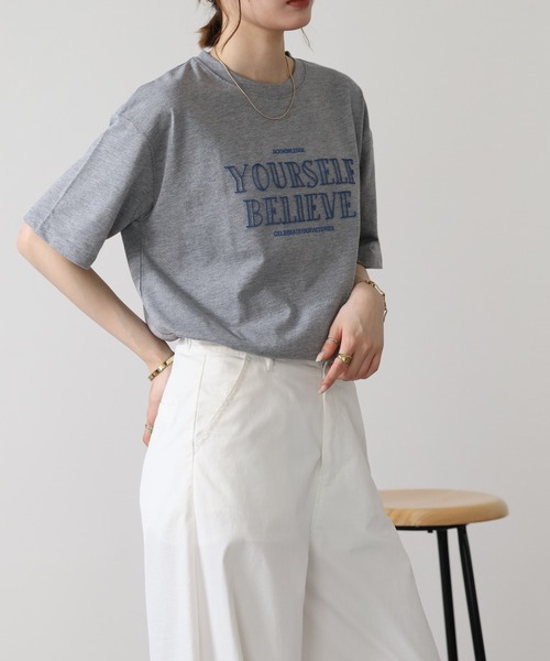 FUNALIVE(ファンアライブ)の「立体チェーン刺繍 六分袖Tシャツ(Tシャツ/カットソー・レディース・杢グレー/オフホワイト/チャコールグレー・L/M)」の19枚目の写真