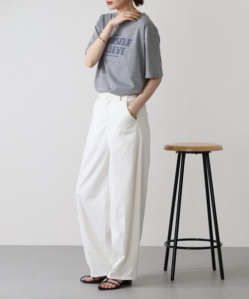 FUNALIVE(ファンアライブ)の「立体チェーン刺繍 六分袖Tシャツ(Tシャツ/カットソー・レディース・杢グレー/オフホワイト/チャコールグレー・L/M)」の21枚目の写真