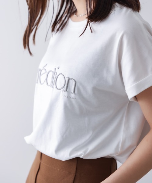 Bou Jeloud(ブージュルード)の「厚盛刺しゅうロゴTシャツ(Tシャツ/カットソー・レディース・オフホワイト/ブラック/チャコールグレー・FREE)」の12枚目の写真