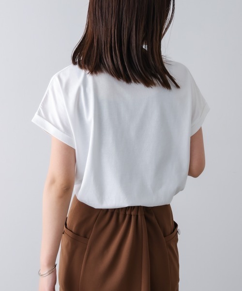 Bou Jeloud(ブージュルード)の「厚盛刺しゅうロゴTシャツ(Tシャツ/カットソー・レディース・オフホワイト/ブラック/チャコールグレー・FREE)」の5枚目の写真