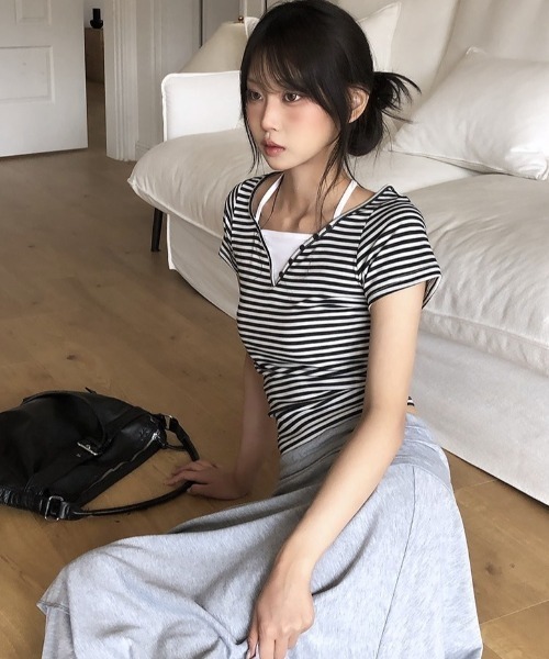 anyonemore（エニワンモア）の「ホルタードッキングボーダーVネックヘンリー半袖Tシャツ（Tシャツ/カットソー・レディース・ブラック・FREE）」の12枚目の写真