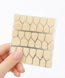 KONVINI（コンビニ）の「【not a nail】ネイルチップ用高密着1DAY接着グミ大容量12シート144枚セット（ネイルシール/ネイルチップ）」