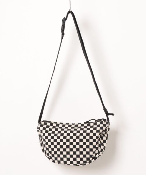 VANS(バンズ)の「OLD SKOOL ICON クロスボディバッグ / Old Skool Icon Crossbody Bag B VN00101VBF51(ボディバッグ/ウエストポーチ・メンズ・ブラック・ONE SIZE)」の6枚目の写真