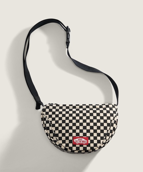 VANS(バンズ)の「OLD SKOOL ICON クロスボディバッグ / Old Skool Icon Crossbody Bag B VN00101VBF51(ボディバッグ/ウエストポーチ・メンズ・ブラック・ONE SIZE)」の4枚目の写真