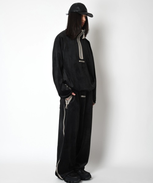 SUPERTHANKS(スーパーサンクス)の「ベロアバレルレッグラインパンツVelour barrel leg line pants(その他パンツ・メンズ・グレー×ホワイト/ブラック×ブラック/ブラック×グレー/グレー・S/L/M)」の16枚目の写真