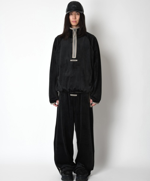 SUPERTHANKS(スーパーサンクス)の「ベロアバレルレッグラインパンツVelour barrel leg line pants(その他パンツ・メンズ・グレー×ホワイト/ブラック×ブラック/ブラック×グレー/グレー・S/L/M)」の11枚目の写真