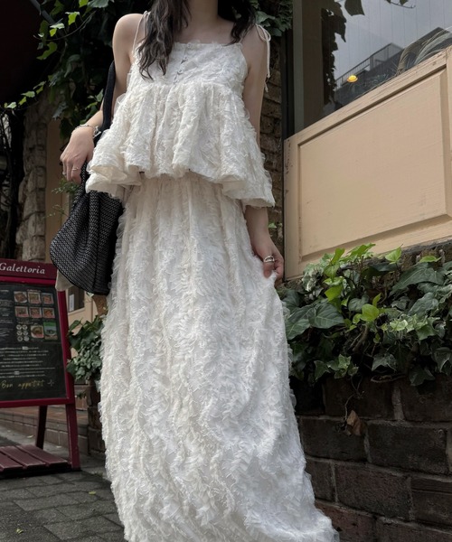 WILLFULLY(ウィルフリー)の「cocoon cut jacquard tulle gather SK(スカート・レディース・モカ/アイボリー/ブラック・FREE)」の1枚目の写真