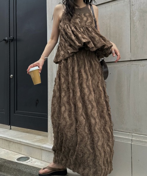 WILLFULLY(ウィルフリー)の「cocoon cut jacquard tulle gather SK(スカート・レディース・モカ/アイボリー/ブラック・FREE)」の10枚目の写真
