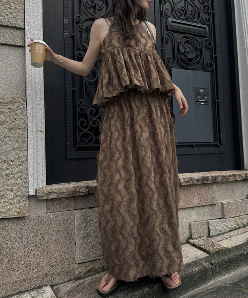 WILLFULLY(ウィルフリー)の「cocoon cut jacquard tulle gather SK(スカート・レディース・モカ/アイボリー/ブラック・FREE)」の12枚目の写真