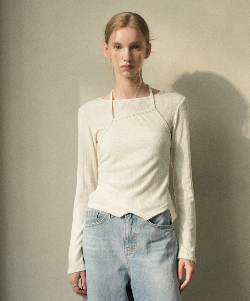 VLETI(ブレッティ)の「Layered Halter Strap Slim T-Shirt (cream)(Tシャツ/カットソー・レディース・クリーム・FREE)」の1枚目の写真