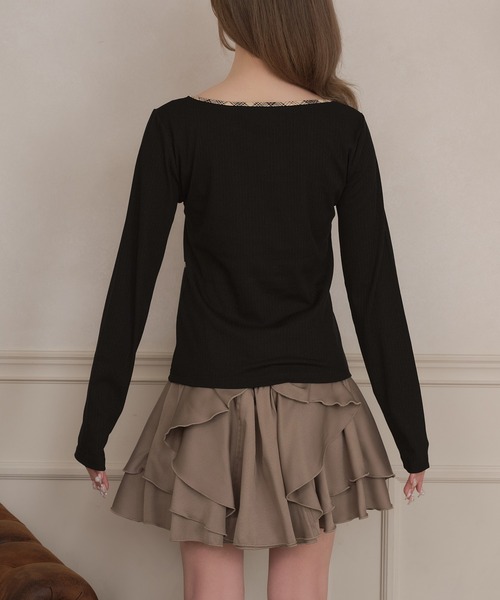 apres jour(アプレジュール)の「フロントリボンレイヤード風トップス(Tシャツ/カットソー・レディース・ベージュ/ブラック・X-LARGE/フリー)」の17枚目の写真