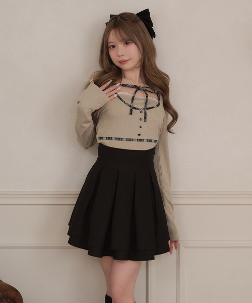 apres jour(アプレジュール)の「フロントリボンレイヤード風トップス(Tシャツ/カットソー・レディース・ベージュ/ブラック・X-LARGE/フリー)」の9枚目の写真