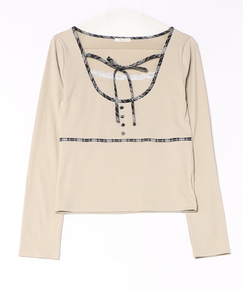 apres jour(アプレジュール)の「フロントリボンレイヤード風トップス(Tシャツ/カットソー・レディース・ベージュ/ブラック・X-LARGE/フリー)」の22枚目の写真