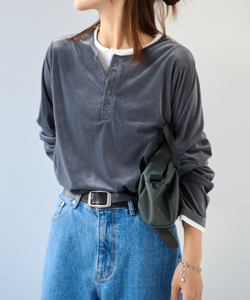 OUTDOOR PRODUCTS（アウトドアプロダクツ）の「シアーベロアレイヤードライクトップス（Tシャツ/カットソー・レディース・チャコールグレー/ブラック/ブラウン・FREE）」の15枚目の写真