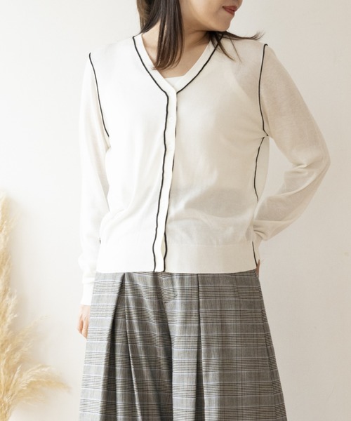JOCOSA(ジョコサ)の「メリノウール配合 パイピングカーディガン(カーディガン/ボレロ・レディース・ブラック/ブルー/ホワイト・FREE)」の13枚目の写真