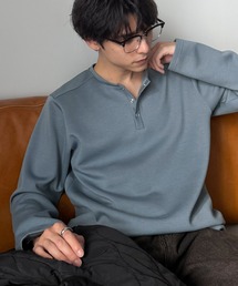 Classical Origin（クラシカルオリジン）の「《Classical Origin》首元と袖口で魅せる、大人のゆるT。ダンボール素材ドット釦ヘンリーネックTシャツ(長袖)（Tシャツ/カットソー）」