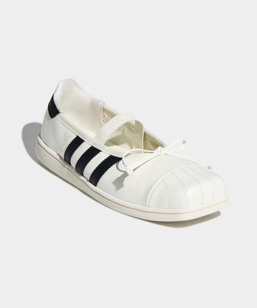 adidas(アディダス)の「【adidas(アディダス)】SUPERSTAR SQ BALLET W(スニーカー・レディース・ブラック系その他/オフホワイト・23.5/24.5/25/22.5)」の1枚目の写真