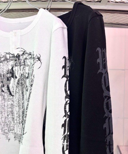 Never mind the XU / Chikashitsu+(ネバーマインド ザ エックスユー / チカシツプラス)の「【BABY09】dark waffle long sleeve / 【ベイビーナイン】ダークワッフル長袖Tシャツ(Tシャツ/カットソー・レディース・ブラック/ホワイト・M)」の13枚目の写真