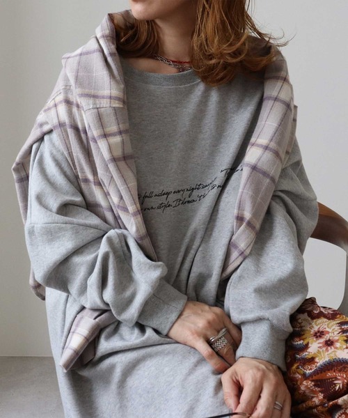 zena(ジェナ)の「フラワープリントスウェットTee(Tシャツ/カットソー・レディース・ブラック/ライトグレー/グレー・FREE)」の6枚目の写真