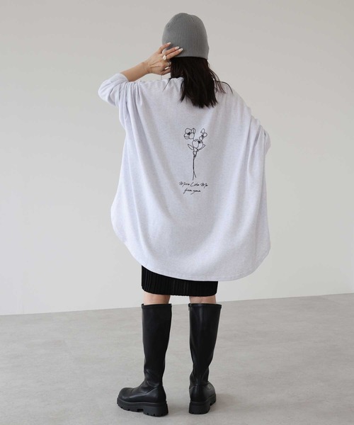 zena(ジェナ)の「フラワープリントスウェットTee(Tシャツ/カットソー・レディース・ブラック/ライトグレー/グレー・FREE)」の20枚目の写真