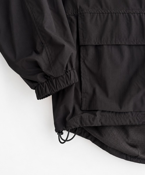 CANAL JEAN(キャナルジーン)の「KHA:KI STAND COLLAR JACKET(ナイロンジャケット・レディース・ブラック・2)」の9枚目の写真