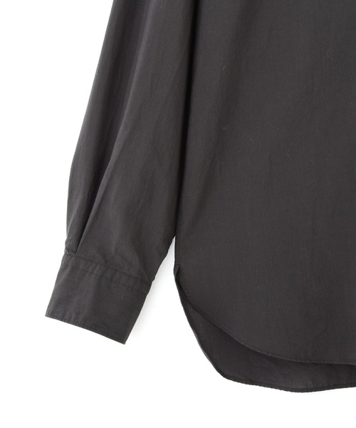 YLEVE(イレーヴ)の「YLEVE / COTTON MILLED LAWN OVERDYE SHIRT(シャツ/ブラウス・メンズ・グレー・4)」の7枚目の写真