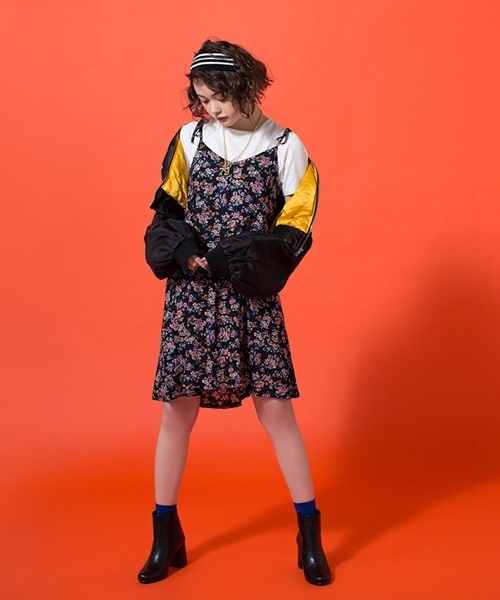 WEGO(ウィゴー)の「WEGO/フレアヒールブーツ(ブーツ・レディース・ブラック/ベージュ・MEDIUM/LARGE)」の17枚目の写真