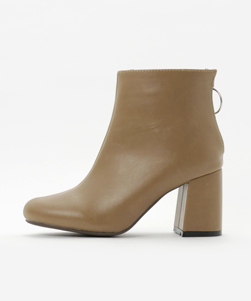 WEGO(ウィゴー)の「WEGO/フレアヒールブーツ(ブーツ・レディース・ブラック/ベージュ・MEDIUM/LARGE)」の3枚目の写真